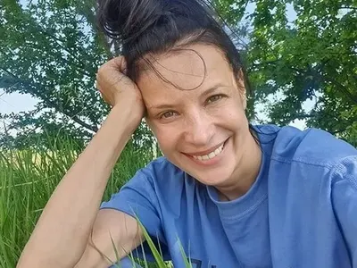 Яна Маринова посече мераците на похотлив дядо в Instagram (Скандален чат)