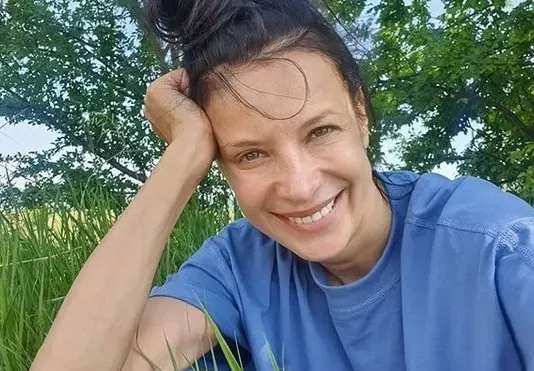 Яна Маринова посече мераците на похотлив дядо в Instagram (Скандален чат)