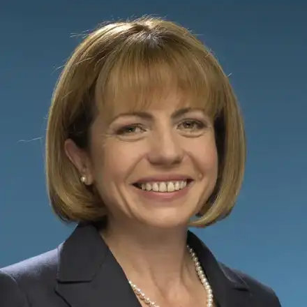 Йорданка Фандъкова опъва бръчки (Кметицата на София се подмлади)