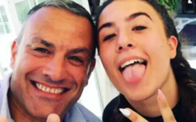 Юксел Кадриев подари джуки на щерка си за бала