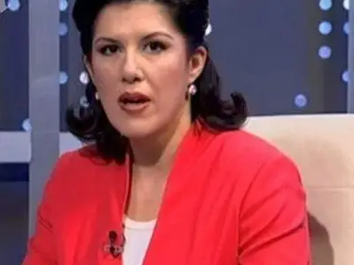 Жени Марчева има комплекс от големи уши