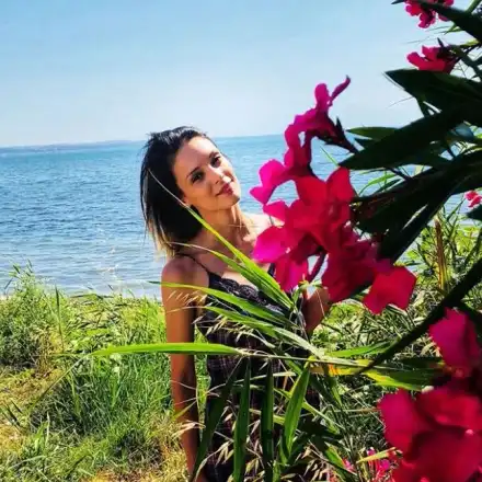 Луиза Григорова цял месец на морето