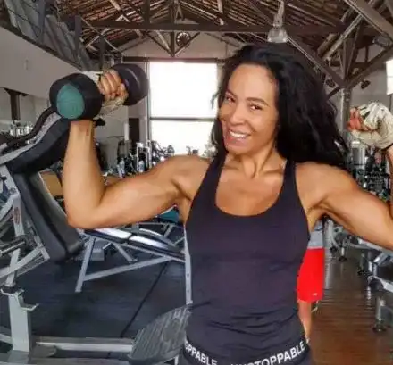 Маги Сидерова: Не желая да бъда известна, избягах от фалшивото,