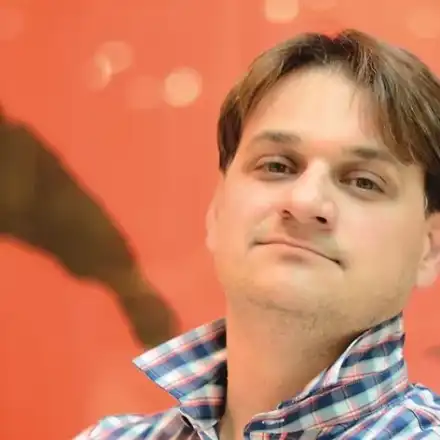 Мариан Бачев отпра яко шкембе (Актьорът гони 100 кила)