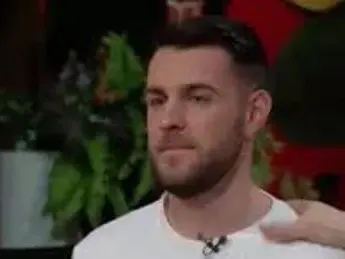 Меки китки налазиха Наско от „Хелс китчън”, фенове на еднополовата любов му предлагат пари срещу ласки