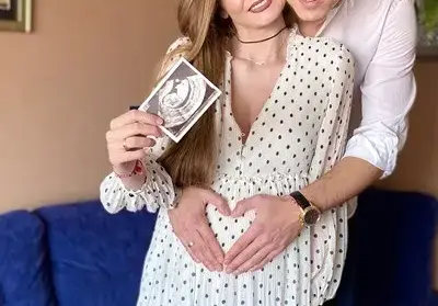 Нанси Карабойчева показа наедряло коремче