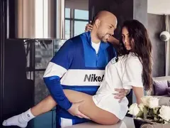 Николета натиска Ники Михайлов за дете