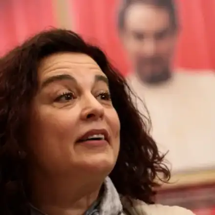 Отрязаха вдовицата на Гюзелев и Стефан Диомов за помощи (Фолкаджиите Малина и Крум също отсвирени)