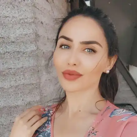 Престраши се: Елен Колева показа с кого спи (Снимка)