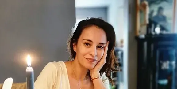 Радина Кърджилова бременна с второ, актрисата не близва алкохол