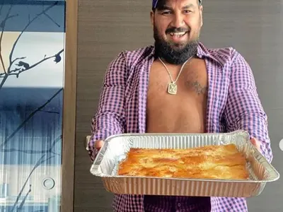 Рая на Азис–мастършеф в кухнята