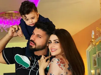 Синът на Фики Стораро по стъпките му (Малкият Тони още не може да говори, но вече пее)