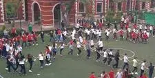 СКАНДАЛ: Собственичката на „елитно” частно школо в София: Учите, не учите, ще плащате!