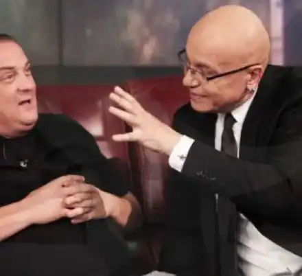 Терор: Слави тормози Краси Радков да отслабне, реже заплатите на дебелаците в екипа