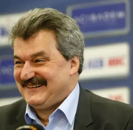 Вижте как Тодор Батков свали 8 кила за две седмици