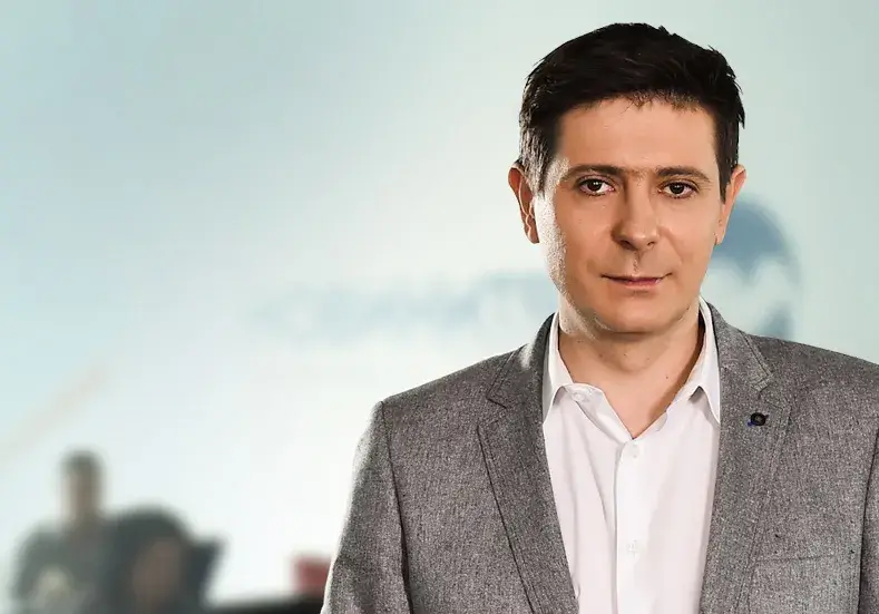 Виктор Николаев показа родителите си