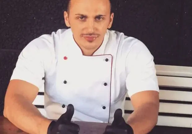 Реджеп се точи на Емануела (Победителят в Hell\'s KItchen не крие симпатиите си към певицата)