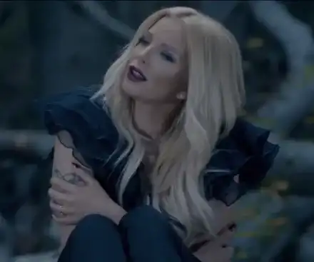 Звездите изчезнаха от нета покрай коронавируса (Емилия не е пускала нищо от злополучното си обръщение, Мария Илиева и Светлана Гущерова също се покриха)