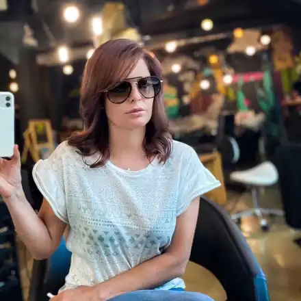 Алекс Сърчаджиев смени визията (Фото)