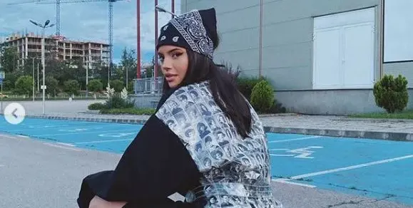 Дара става дизайнер