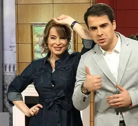 Дясната ръка на Мира Добрева се намърда в ЦСКА 1948