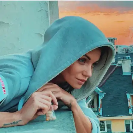 Диляна Попова се тъпче с витамини