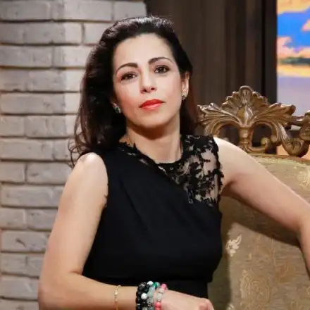 Елена Петрова изнемогва без пари, актрисата се унижава и моли за работа от ефира на bTV