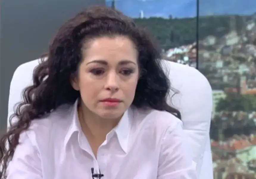 Елена Петрова остана без пари (Актрисата моли за работа, взема заеми от приятели)