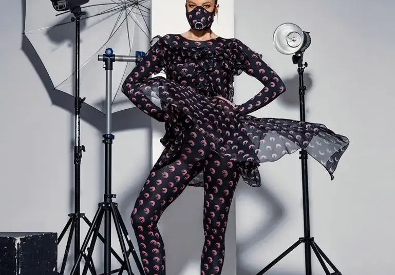 Фенове: Емилия се прави на интересна