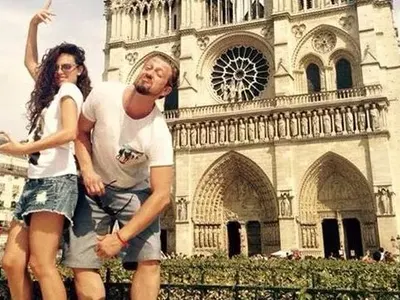 Калин Врачански на море с колежка от „Откраднат живот“ (Къде е гаджето му Александра? – СНИМКИ в галерия)