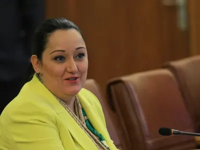 Лили Павлова живее в ултра лукс в Люксембург