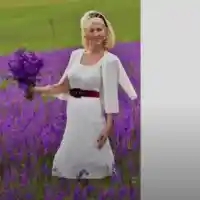 Мисис Баба се стъкна с годежната рокля на свекърва си (Фото)