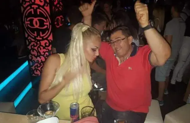 Митьо Пищова, който дундундурка бебе: Само Васил Божков може да се мери по курварство с мен!