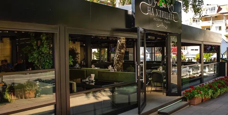 „На улицата“ отнесе приза „Ресторант на годината“ (Снимки)