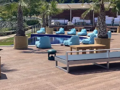 Най - яката новина за лятото! THEATRO BEACH port Царево отваря след дни! Събирателна точка на релакс, наслада и парти (Снимки)