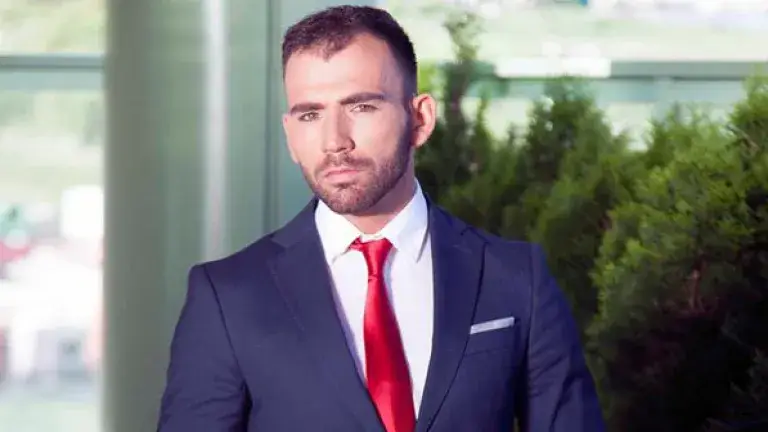 Наско Месечков печели и насред пандемията