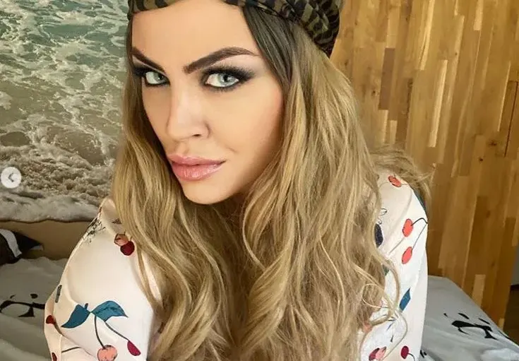 Неузнаваема! Деси Цонева грейна с ново лице