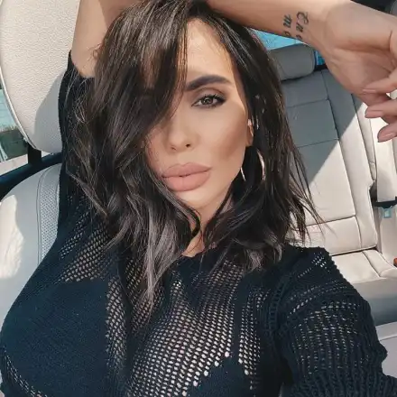 Николета Лозанова пръсна хилядарка за пудел