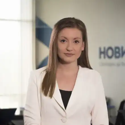 Новата екранна партньорка на Виктор Николаев няма образование