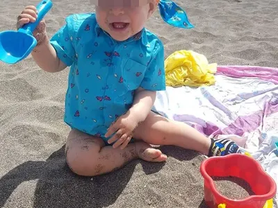 Първото бебе на женско семейство у нас стана на годинка (Снимки)