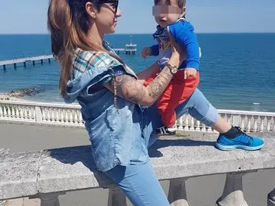 Първото бебе на женско семейство у нас стана на годинка (Снимки)