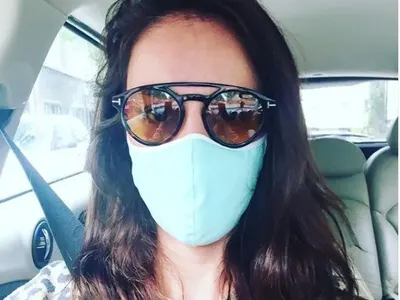 Радина Кърджилова се носи като клошарка (Ходи навсякъде с маска и не си мие косата)