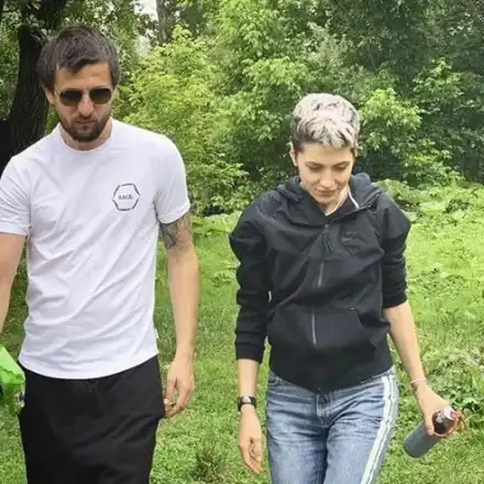 Ромина Андонова с прическа като на мъжа си