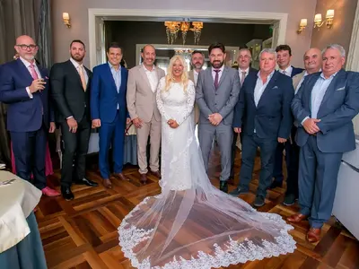 Със сватба като в приказките Ваня Ламбева каза „да” на любимия си мъж (Снимки)