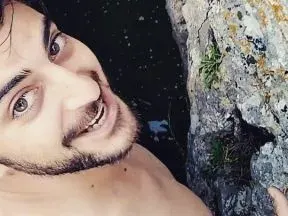 Сашо Кадиев се пребил след жестоко падане от покрив