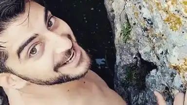 Сашо Кадиев се пребил след жестоко падане от покрив