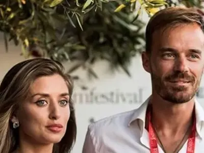 След 2 години раздяла: Ники и Саня са официално разведени за 25 лева