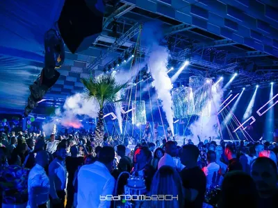 Топ DJ от Миконос открива най-голямата клубна сцена у нас (Снимки)