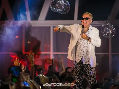 Топ DJ от Миконос открива най-голямата клубна сцена у нас (Снимки)