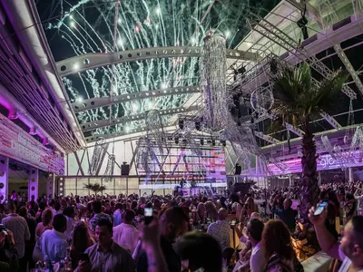 Топ DJ от Миконос открива най-голямата клубна сцена у нас (Снимки)